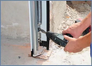 HighTech Garage Door Pembroke, MA 781-917-3616 - garage-spring-services-cont-template-15-Gr-29m